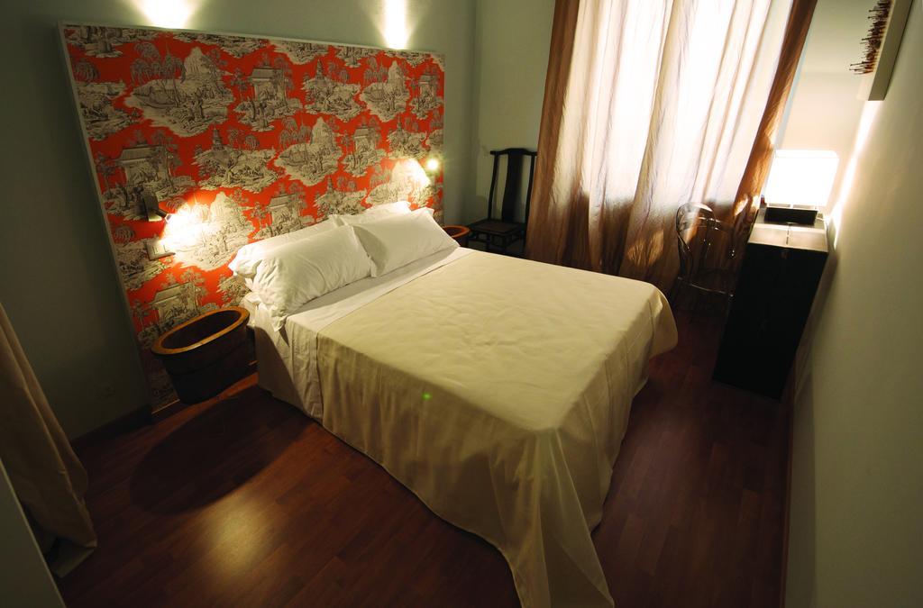 Lucca In Villa Lucrezia Room photo